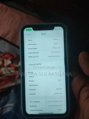 Apple iPhone XR 256GB (Used)