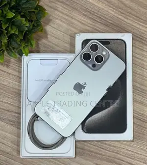 Apple iPhone 15 Pro Max 256GB (Used)