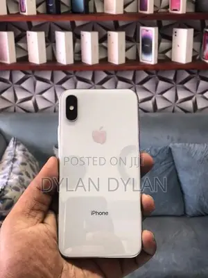 Apple iPhone X 64GB White (Used)