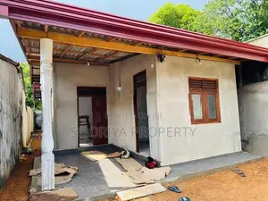 Newly Build Single Story House for Sale - Piliyandala
