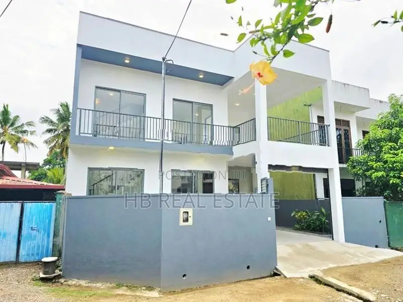 Newly Build Luxury Three Story House For Sale Kesbewa