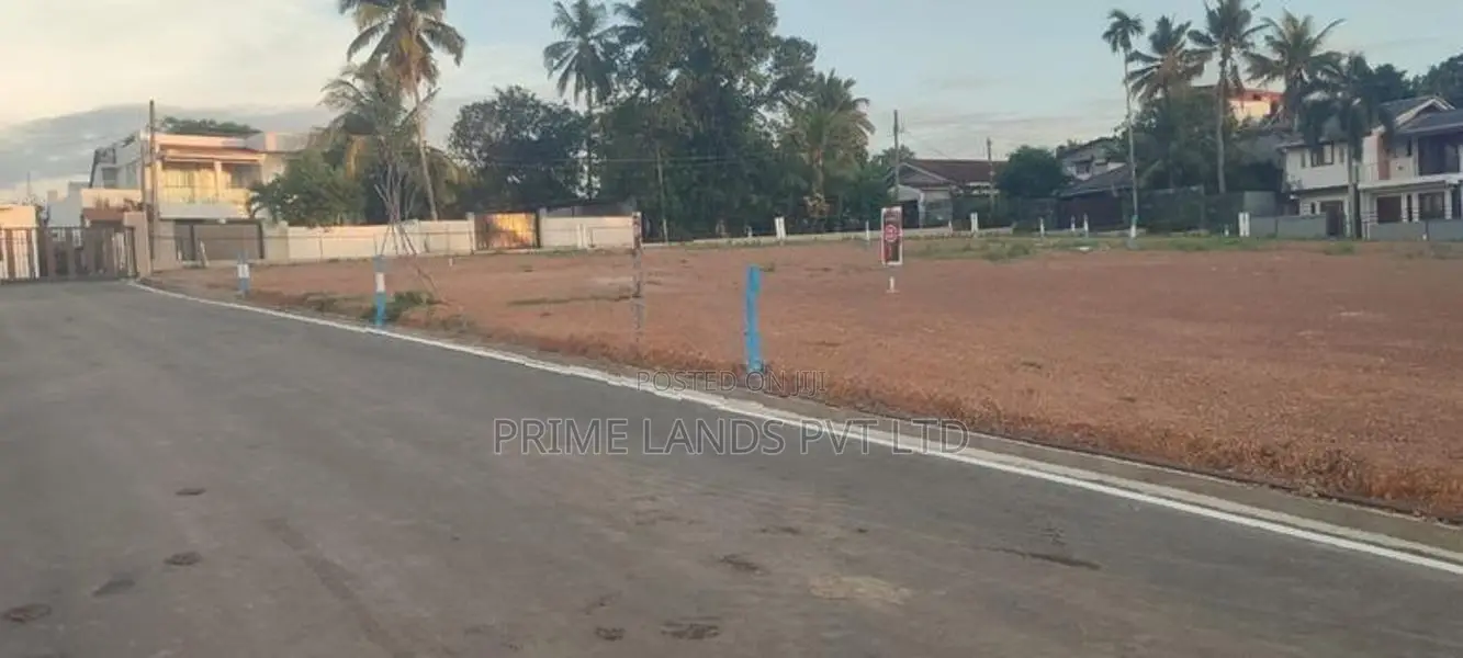Kuliyapitiya City Lands for Sale