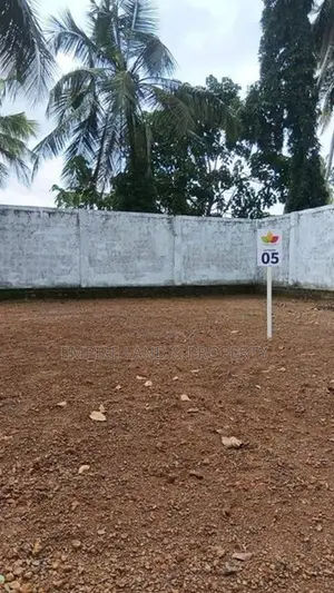 Land Plots for Sale in Kottawa Mahawatte Near 255/296 Road