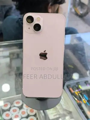 Apple iPhone 13 (Used)