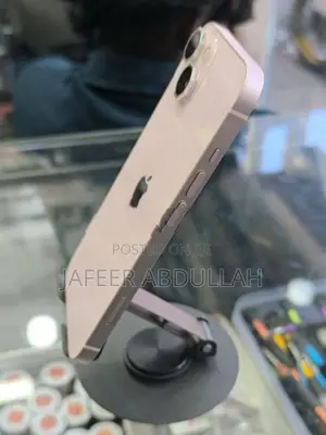 Apple iPhone 13 (Used)