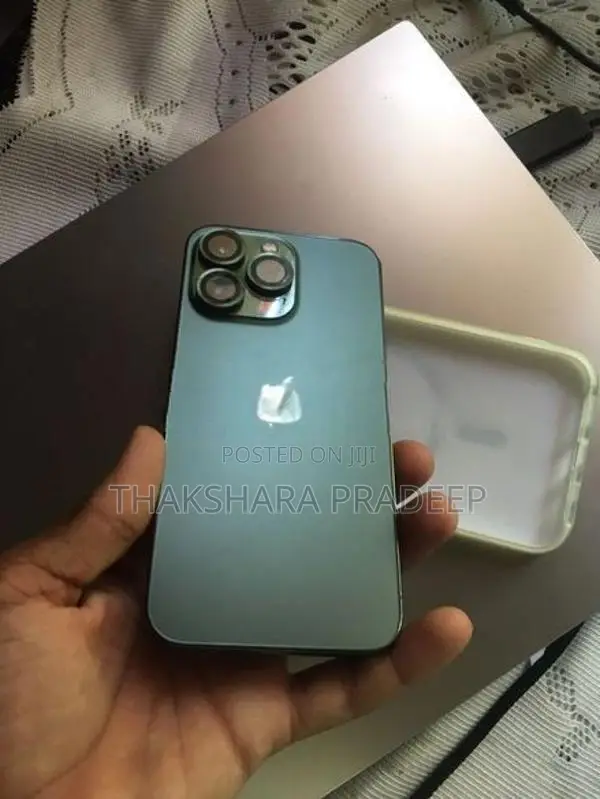 Apple iPhone 13 Pro (Used)