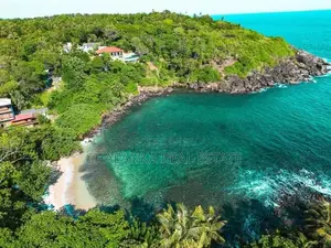 Luxury Boutique Oceanfront Villa For Sale in Southern Sri Lanka