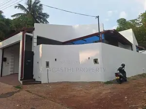 Luxury House for Sale in Battaramulla