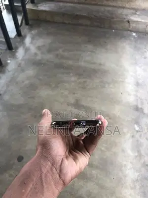 Apple iPhone 11 Pro (Used)