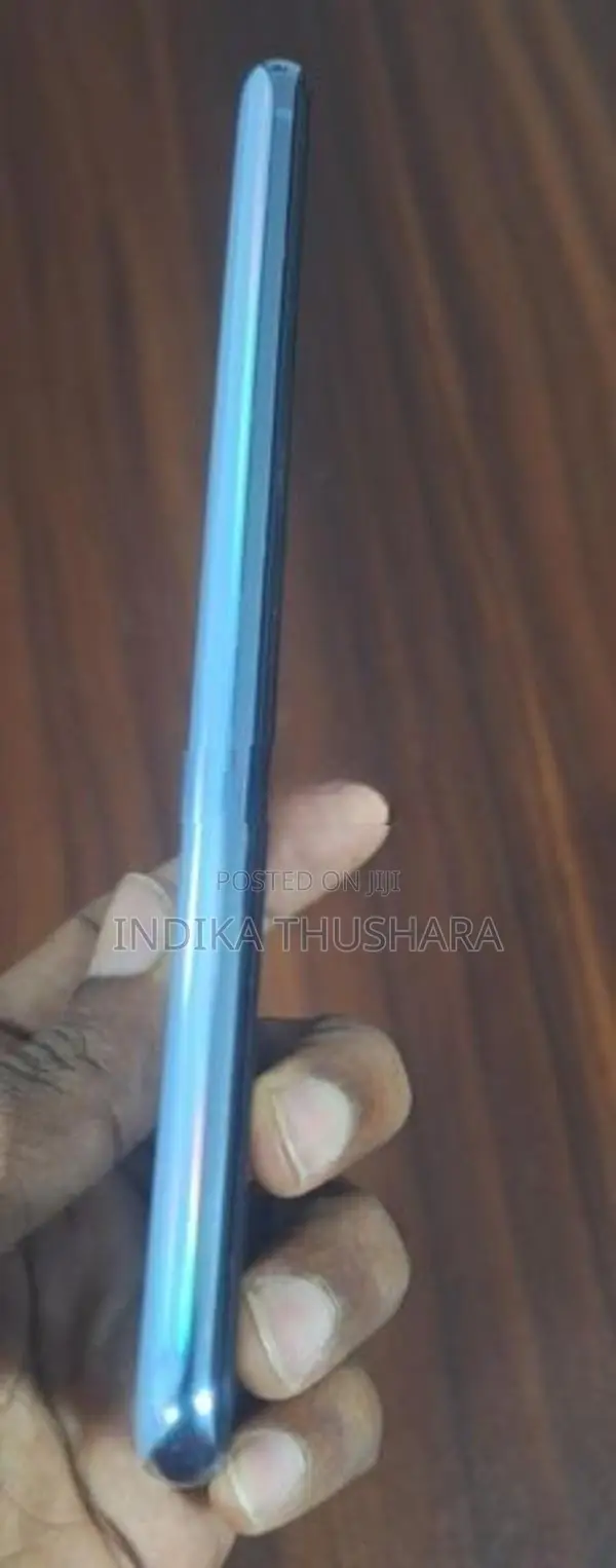 Samsung Galaxy S20+ 256GB (Used)