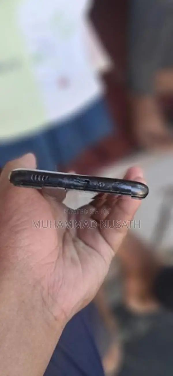 Samsung Galaxy A04e (Used)