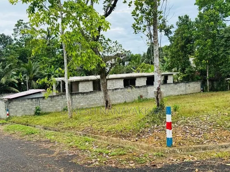 Land for Sale in Galle, Poddala Junction