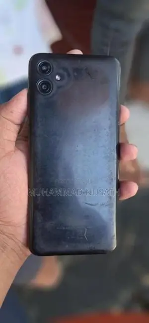 Samsung Galaxy A04e (Used)