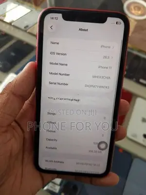 Apple iPhone 11 (Used)