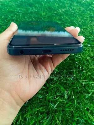 Tecno SPARK GO 2024( 64GB) (Used)