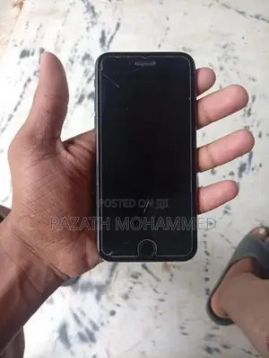 Apple iPhone 7 (Used)