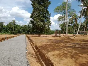 Land for Sale at Padukka Near 125 Bus Route