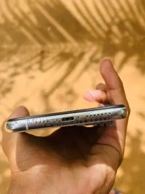 Apple iPhone 11 Pro Max (Used)