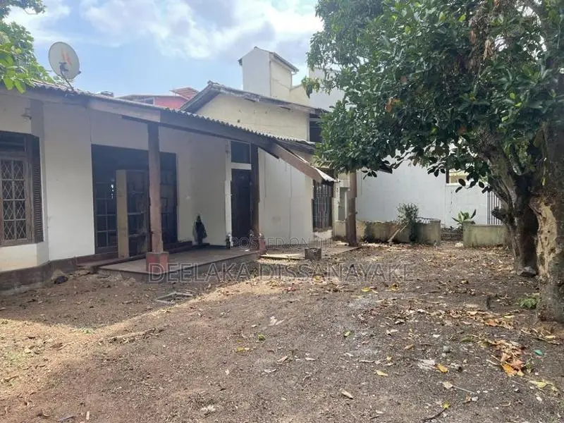 Land with House for Sale in Borella Gothami Road Colombo 8