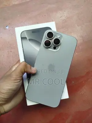 Apple iPhone 16 Pro Max maz (Used)