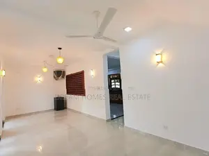 Luxury Three-Storey House for Sale – Boralesgamuwa (Gangarama Road)
