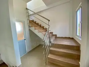 ( GC-1041) Highly Valuable Commercial Building Rent in Malabe