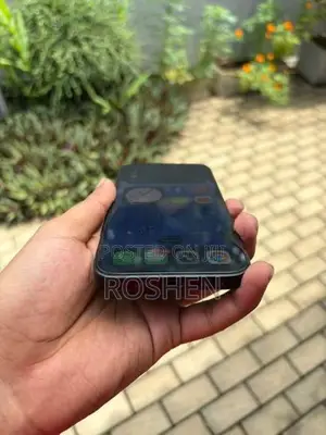 Apple iPhone 15 (Used)