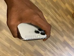 Apple iPhone 11 Pro ille (Used)