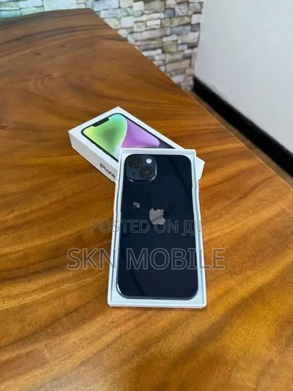 Apple iPhone 14 256GB (Used)