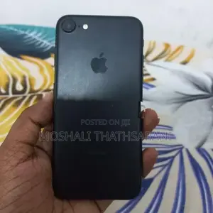 Apple iPhone 7 - (Used)