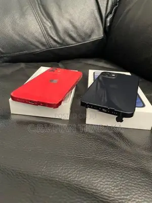 Apple iPhone 12 64GB (Used)