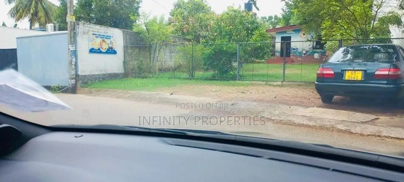 (AFA298) 40 P Bare Land Sale At Temple Road Thalawathugoda