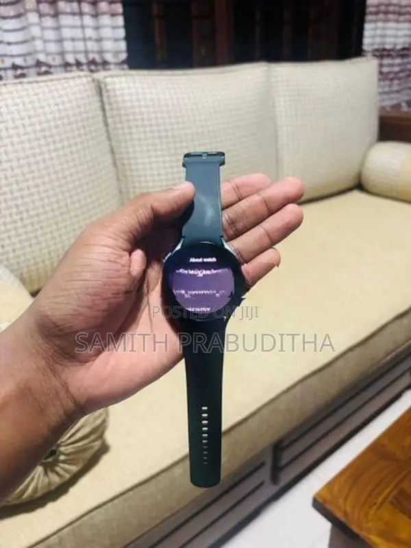 Samsung Galaxy Watch 4