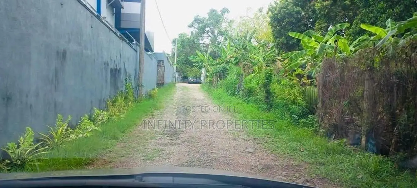 (AFA298) 40 P Bare Land Sale At Temple Road Thalawathugoda