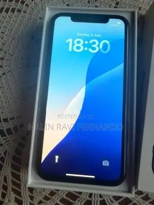 Apple iPhone 11 (Used)