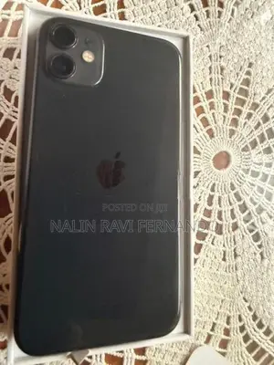 Apple iPhone 11 (Used)