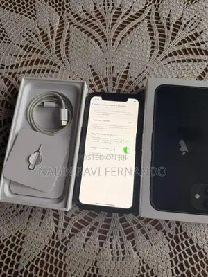 Apple iPhone 11 (Used)