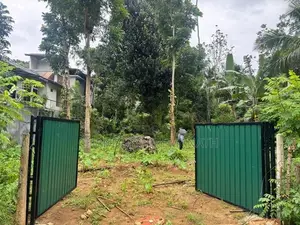 29.5 Perch Residential Land in Gannoruwa, Kandy for Sale