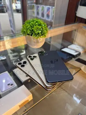 Apple iPhone 11 Pro 256GB (Used)