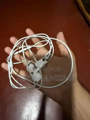 Lighting Cable Apple Headphones