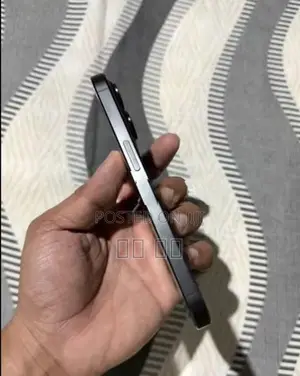 Apple iPhone 15 Pro (Used)