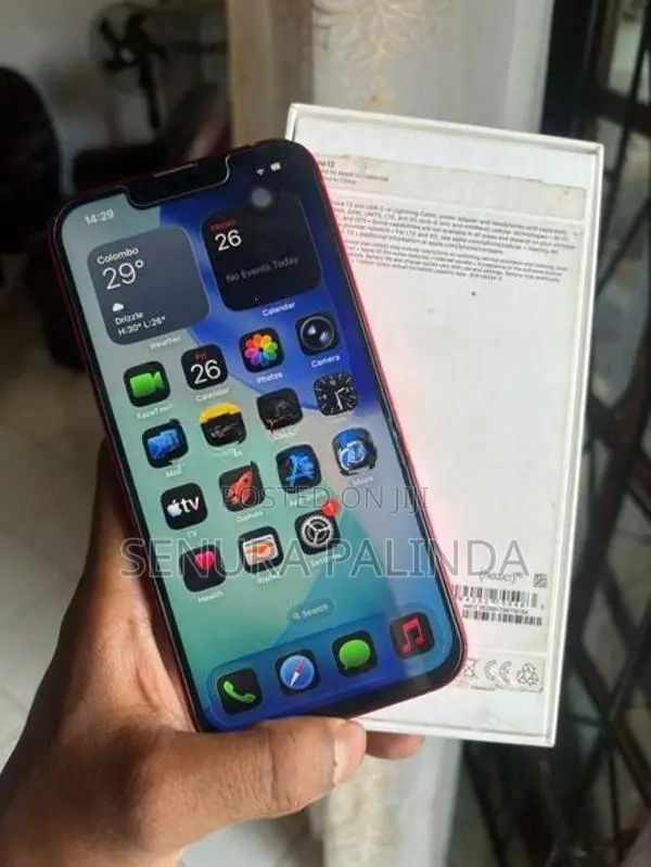 Apple iPhone 13 (Used)