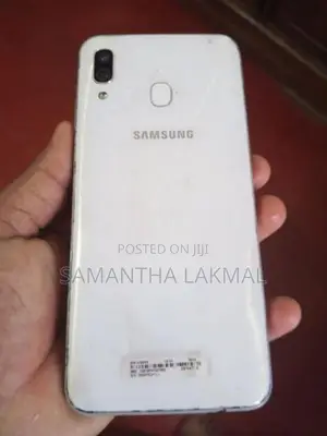 Samsung Galaxy A30 (Used)