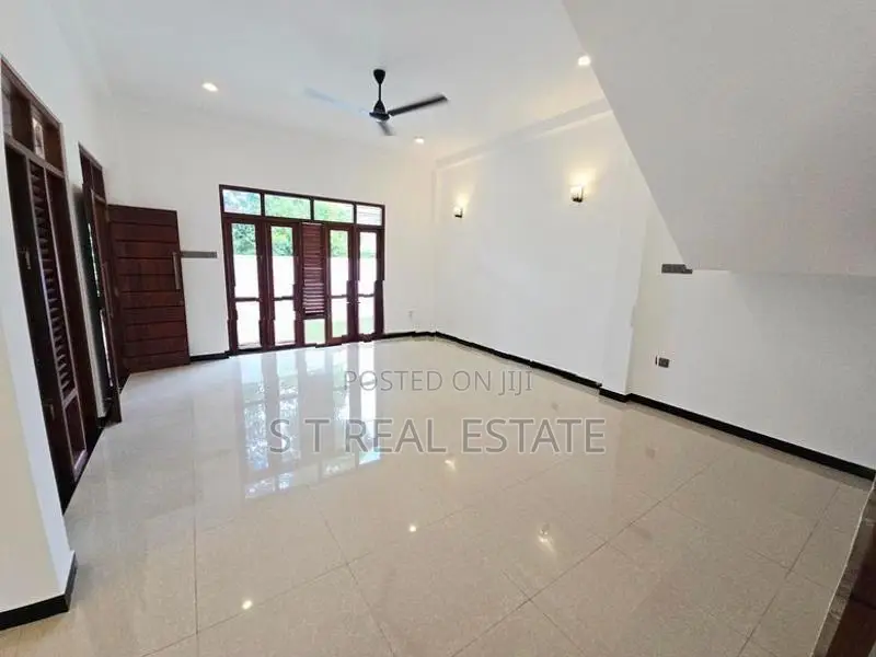 Newly Build Luxury 3 Story House For Sale In Kottawa