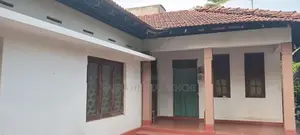 2 Acres House for Sale in Kuliyapitiya