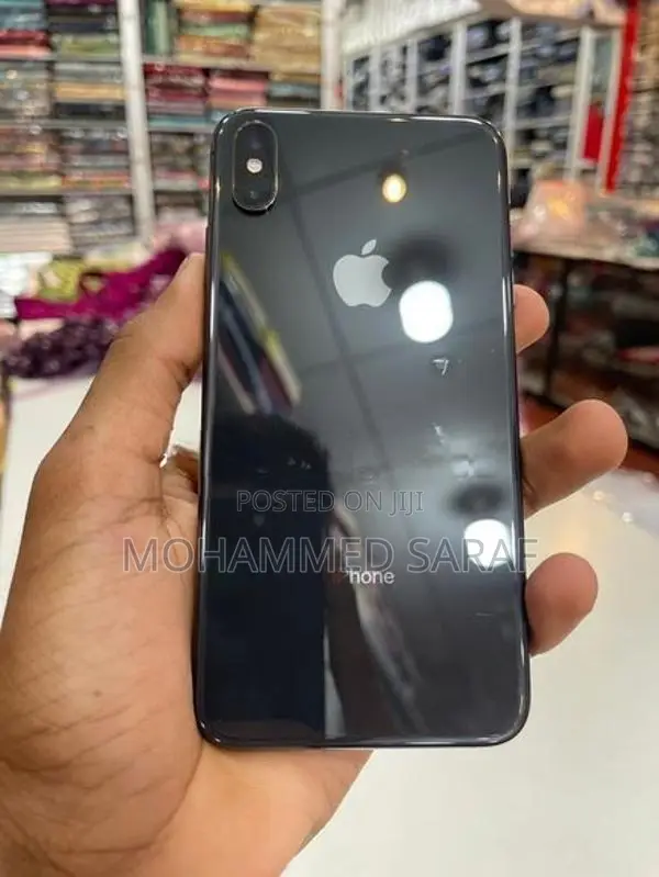 Apple iPhone XS Max (Used)