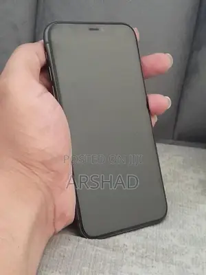 Apple iPhone 11 (Used)