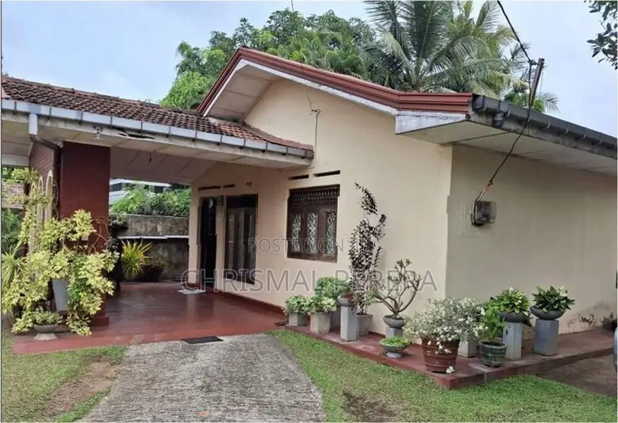 3-Bed Room House in Kanuwana (Ekala) - Ja Ela