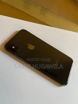 Apple iPhone X (Used)
