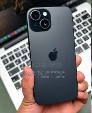 Apple iPhone 15 256GB (Used)